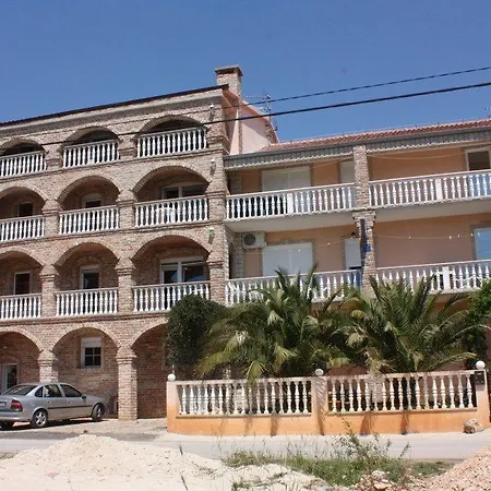 Double 6219a Biograd na Moru