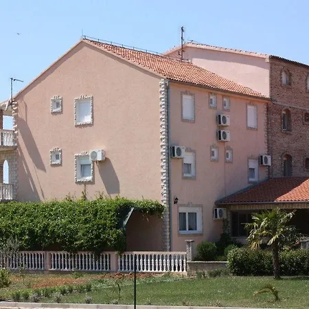 Vendégház Double 6219a